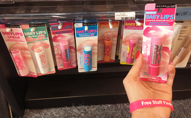 Person Holding Maybelline Baby Lips Glow Lip Balm
