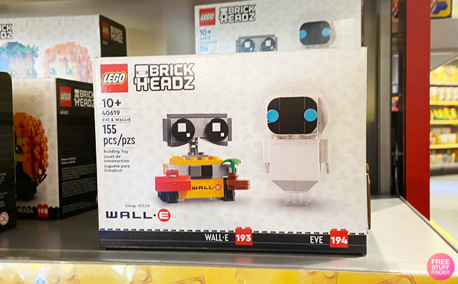 LEGO Disney WALL E and Eve Brickheadz 155 Piece Set on Store Shelf
