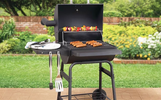 Master Forge 23 9 in W Black Barrel Charcoal Grill