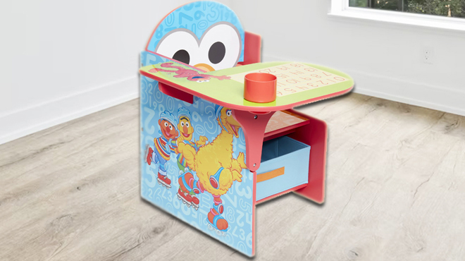 Sesame Street Elmo Toddler Desk Chair with Storage