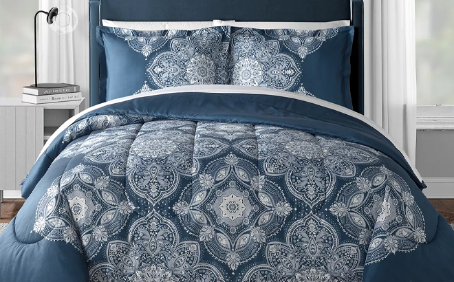 Sunham Windsor 3 Piece Comforter Set Sunham Windsor 3 Piece Comforter Set