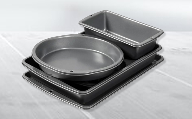 Wilton 5 Piece Bake It Better Nesting Steel Non Stick Bakeware Set