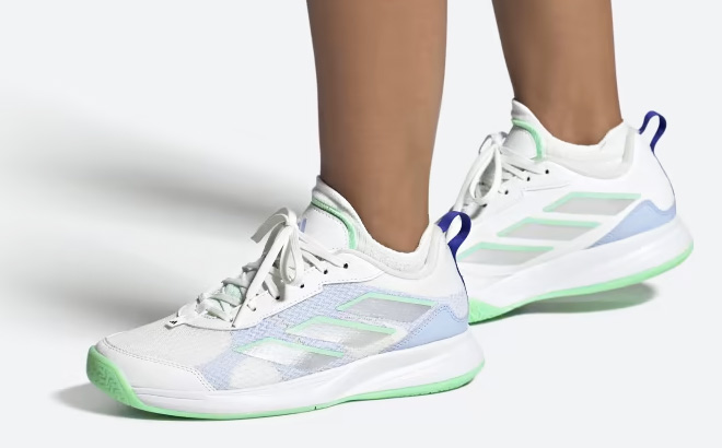 Adidas Womens Tennis Shoes