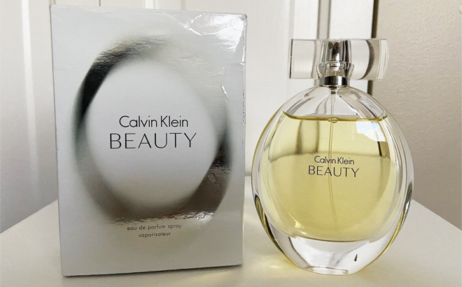 Calvin Klein Beauty Perfume Spray