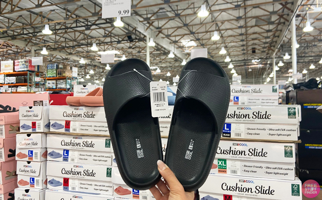 Cushion Slide in Black Color