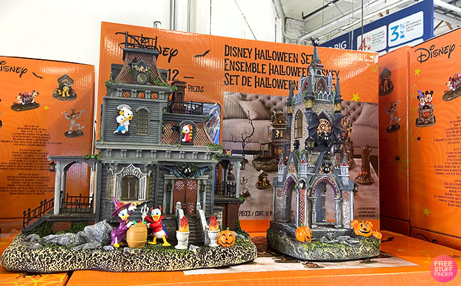 Disney Halloween Village Set