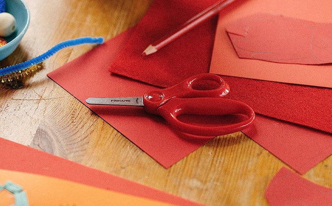 Fiskars Blunt Tip 5 Inch Red Scissor