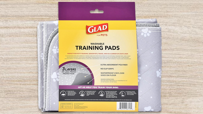Glad for Pets Washable Training Pads in Gray with Paw Prints