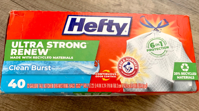 Hefty Ultra Strong Recycled Materials Tall Kitchen Trash Bags 40 Count