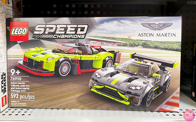 LEGO Speed Champions Aston Martin AMR Pro Vantage GT3 2 Race Car and Toy Set