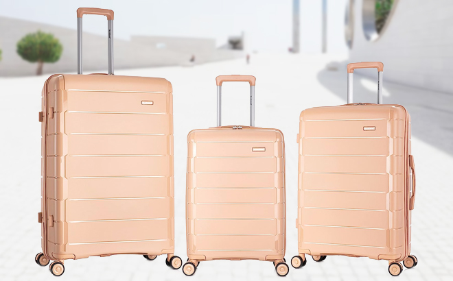 Rockland Vienna 3 Piece Luggage Set in Champagne Color