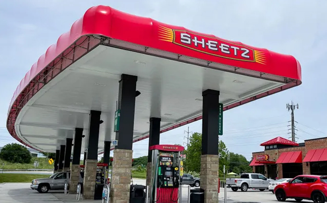 Sheets Gas Station and Store Front