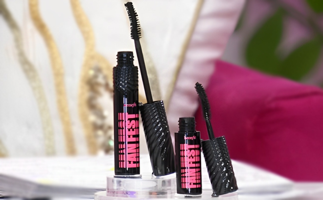 Benefit Fan Fest Mascara Set Benefit Fan Fest Mascara Set