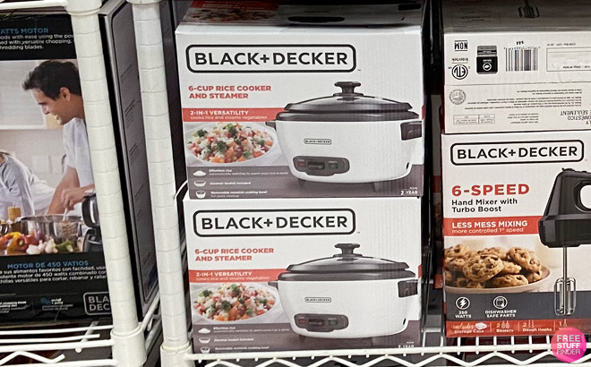 Black Decker Rice Cooker on Store Shelf