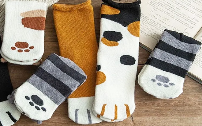 Cat Feet Socks