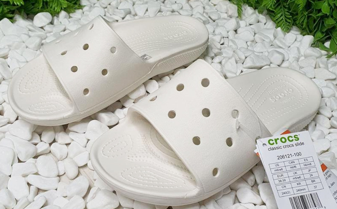Crocs Classic Slides in White Color