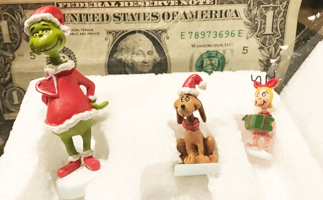 Department 56 Grinch Village Max and Cindy Lou Who Accessory Figurine