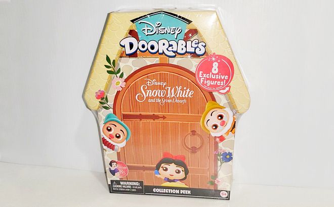 Disney Doorables Snoe White Playset