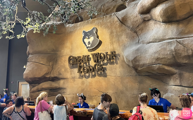 Great Wolf Lodge Waterpark Reception Area