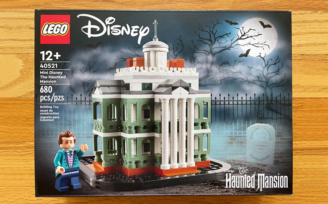 LEGO Disney Haunted Mansion Set