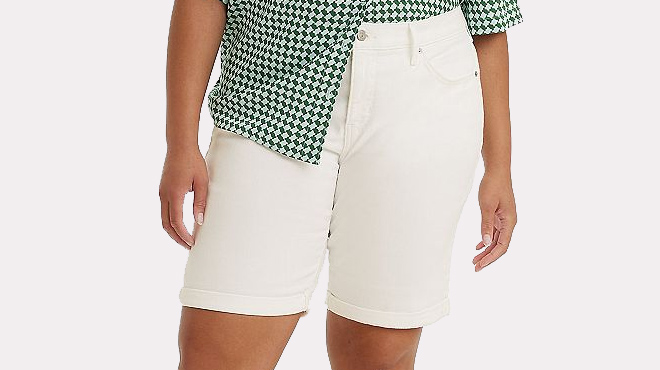 Levis Womens Plus Size Shaping Bermuda Short Chalk White Color Levis Womens Plus Size Shaping Bermuda Short Chalk White Color