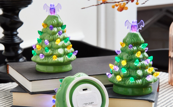 Mini Halloween Lit Nostalgic Trees