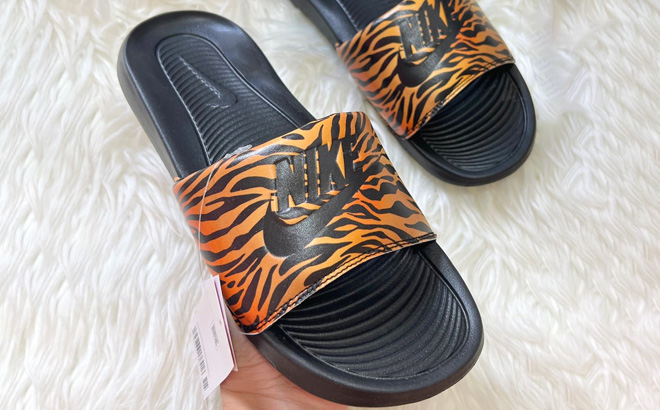 Nike Victori One Womens Slide Sandals Tiger Print