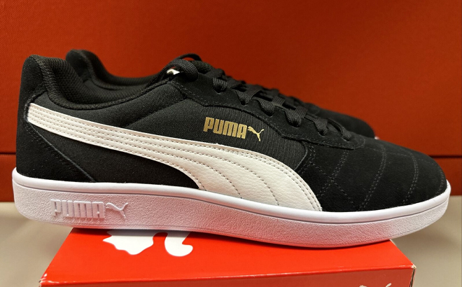Puma Mens Astro Kick Sneakers
