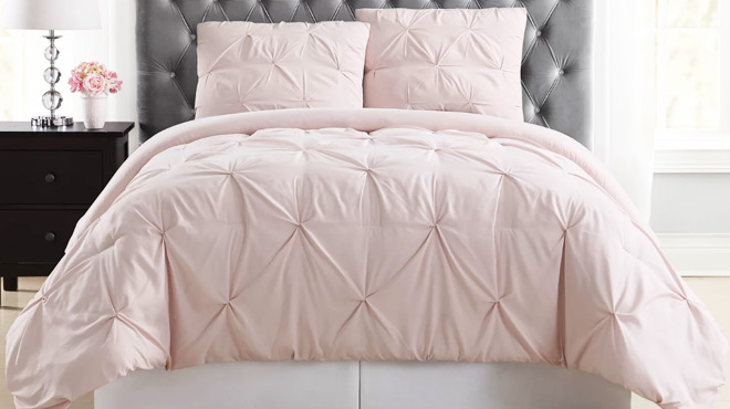 Solid Comforter Set in Blush Color