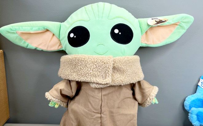 Star Wars Baby Yoda Pillow Buddy 