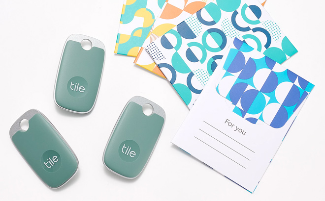 Tile Pro 3-Pack Item Tracker with Gift Sleeves Refreshing Green Color