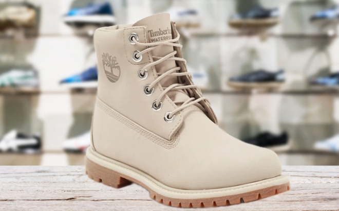 Timberland Womens Nellie Waterproof Lug Sole Combat Boots