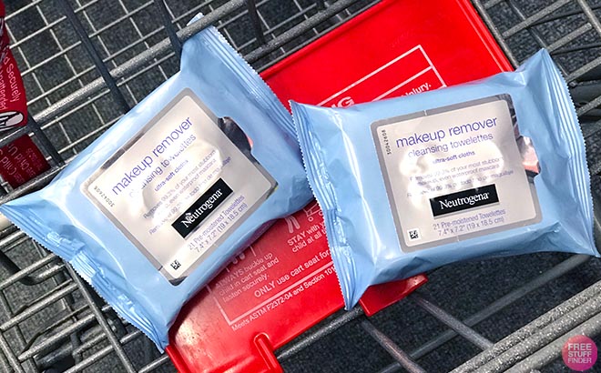 Two packs of Neutrogena Makeup Remover Wipes in cart