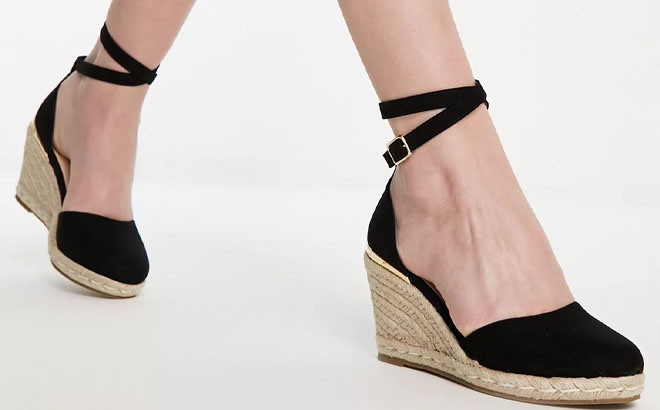 Woman Wearing a Truffle Collection Espadrille Wedges