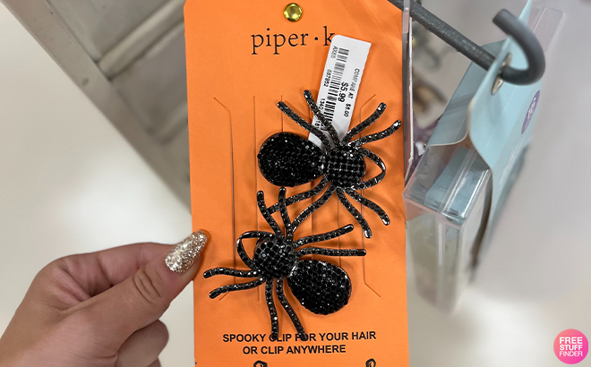 A Pair of Spider Hair Clip