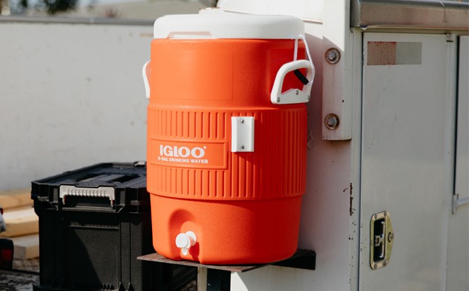 Igloo Portable 5 Gallon Water Cooler Igloo Portable 5 Gallon Water Cooler