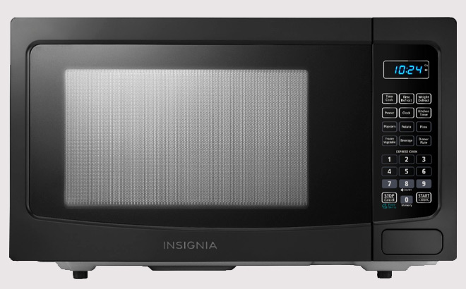 Insignia Microwave in Black Color