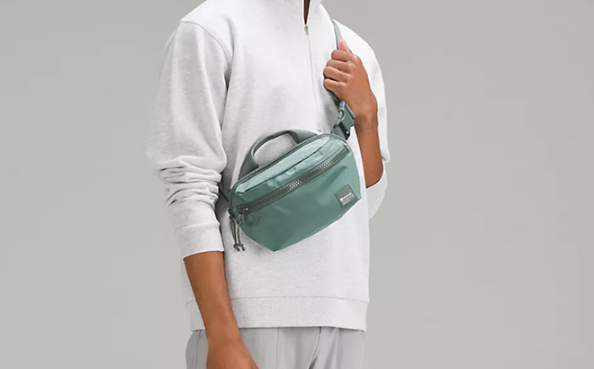 Lululemon All Day Essentials Belt Bag 2 5L 1