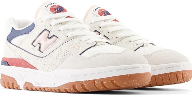 New Balance 550 Basketball Womens Shoes in Sea Salt and Quartz Pink Color