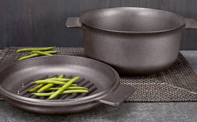 Oake Cast Iron Dutch Oven with Lid