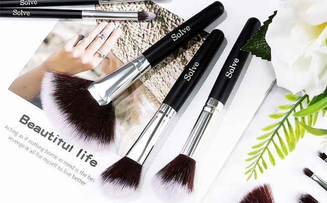 Solve 32 Piece Makeup Brush Set