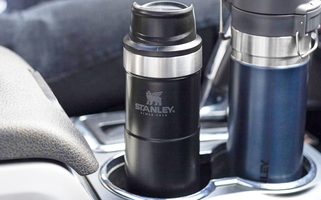 Stanley Classic Trigger Action Travel Mug 16 oz