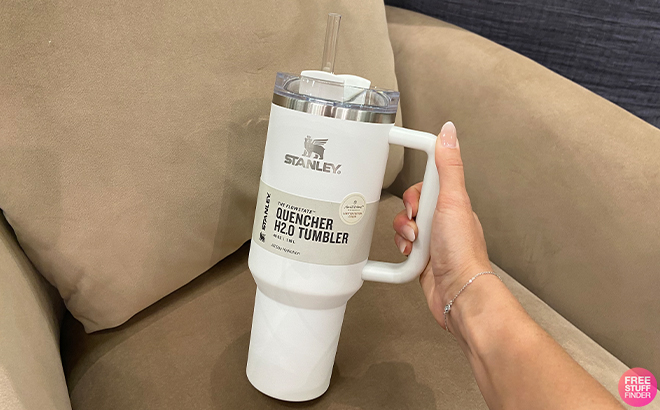 A Hand Holding Stanley Quencher H2 0 Tumbler