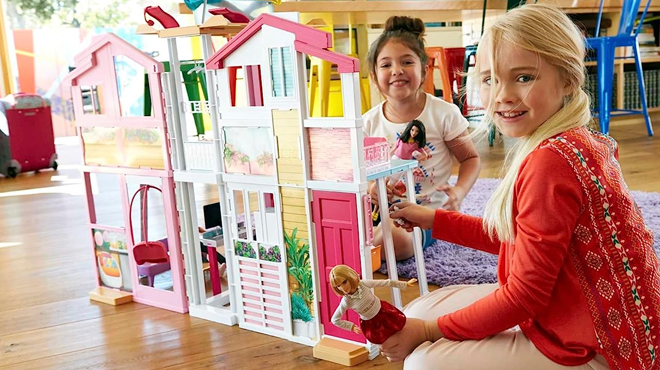 Barbie Doll House 3 Story Townhouse with 4 Rooms Rooftop Lounge