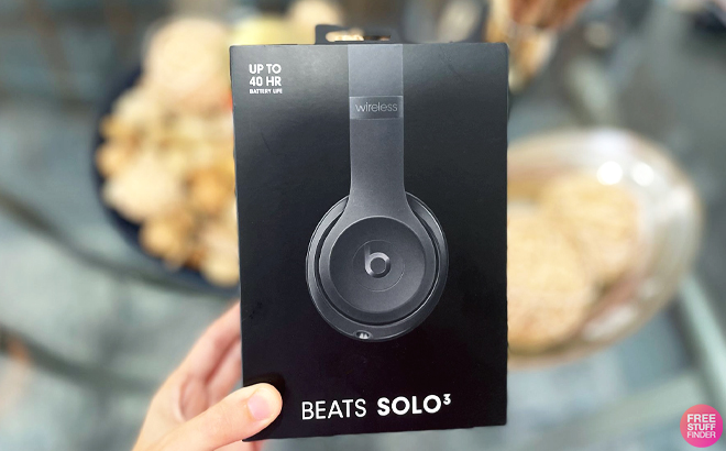 Beats Solo3 Wireless Black Headphones Box