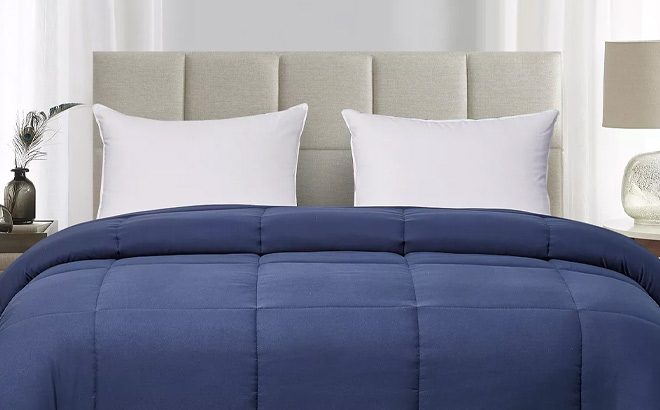 Bed With Reversible Down Alternative Comforte 1