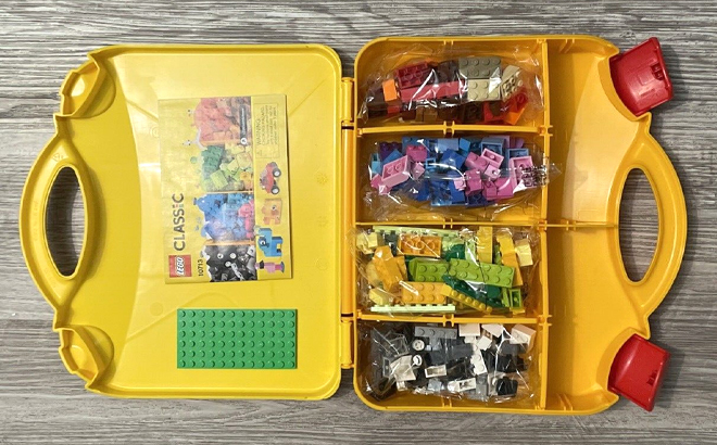 LEGO Classic 213 Piece Suitcase Set