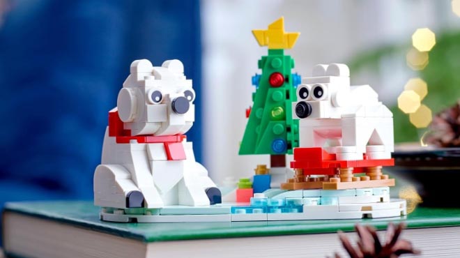 LEGO Wintertime Polar Bears Building Kit