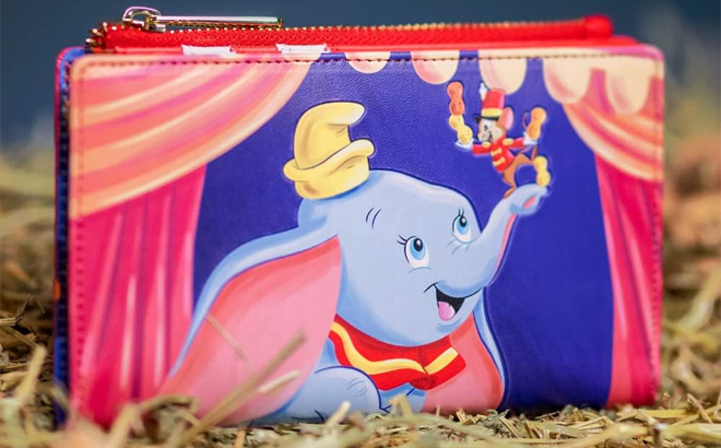 Loungefly Dumbo and Timothy Wallet 1