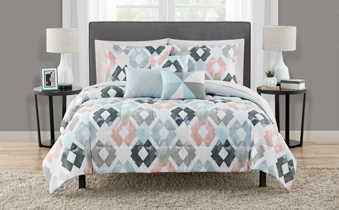 Mainstays Pink and Teal Diamond 10 Piece Bed in a Bag with Sheets and 3 DecPillows Queen